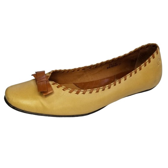 Born Shoes - Born Womens 9.5 Ballet Flats Loafers Shoes Honey Tan Leather Bows W21031 I7
